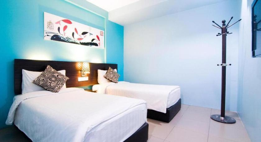 Pice Hotel Bukit Mertajam Exterior photo